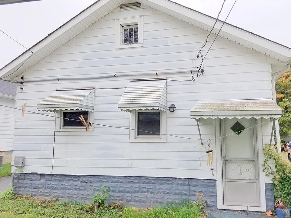 2nd image of 537 S Bosart Ave