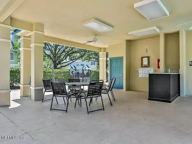 13703 Richmond Park Dr N #1905 — Photo 5