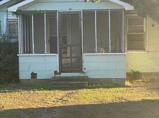 203 W Charlotte Ave, Lilbourn, MO 63862