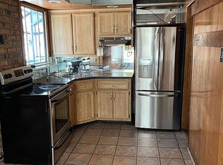 8023 258th St, Glen Oaks, NY 11004