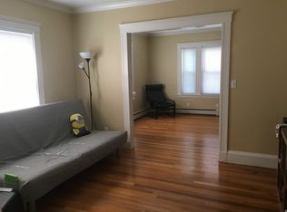 376 Crescent St FLOOR 1, Waltham, MA 02453