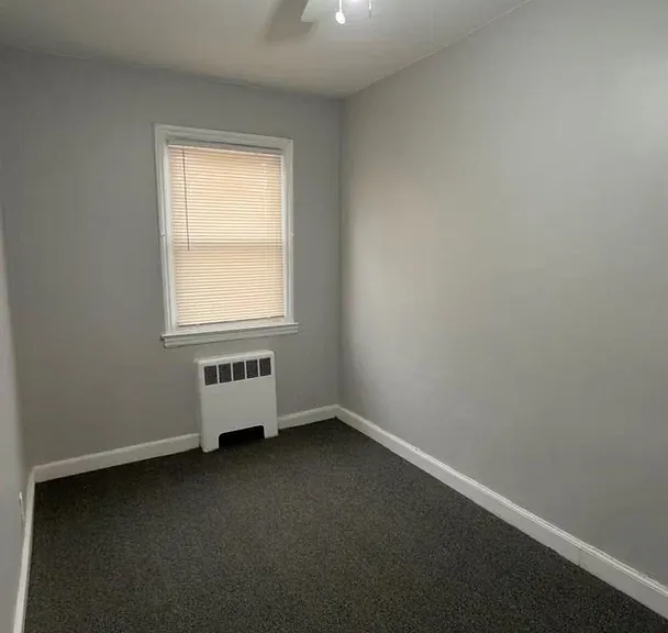 18-20 Bell Blvd #1 — Photo 2