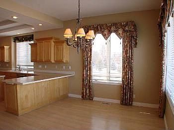 3rd image of 320 W Spring Meadow Dr