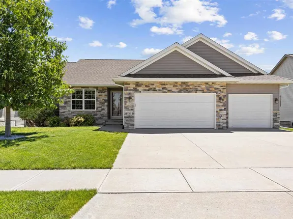 1385 Hancock St, North Liberty, IA 52317
