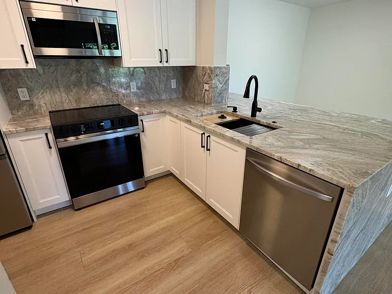 629 Sea Pine Way #C1 — Photo 4