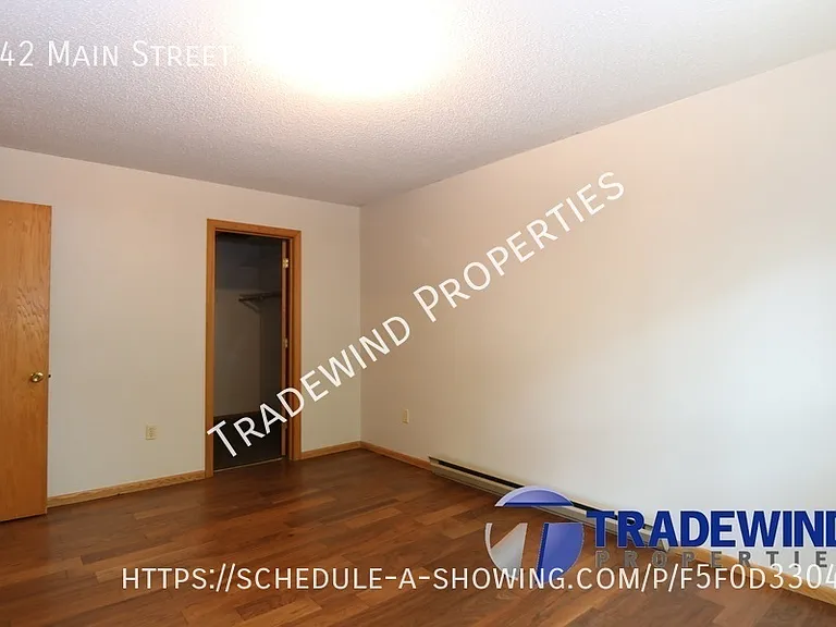 942 Main St NW #104 — Photo 9