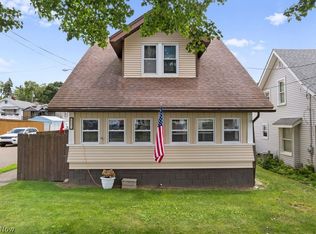 483 Stetler Ave, Akron, OH 44312