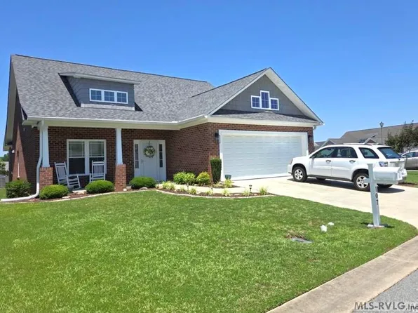 107 Savannah Cir, Roanoke Rapids, NC 27870