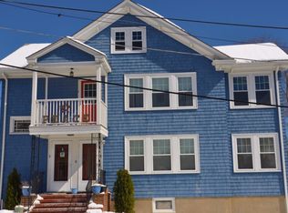 9 Oakley Rd, Watertown, MA 02472