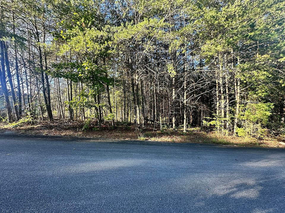 1st image of 391 Windy Ridge Dr