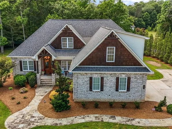 122 K Fork Rd, Madison, NC 27025