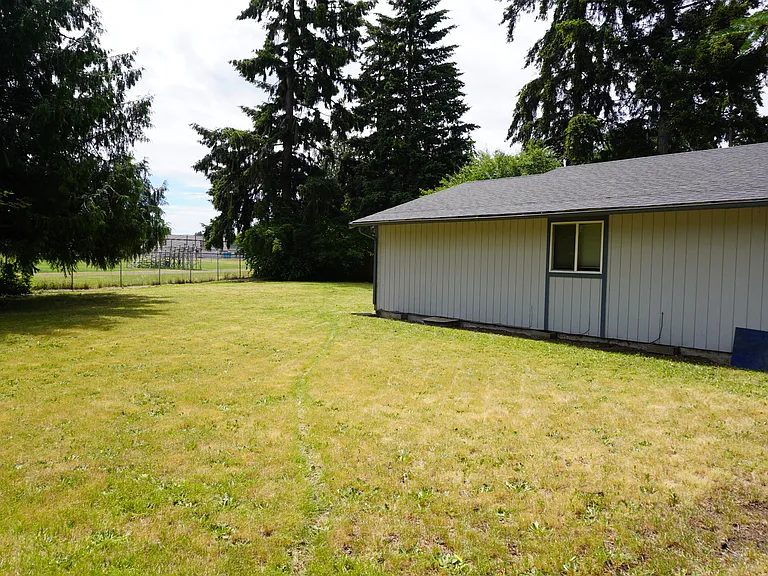 Sideyard