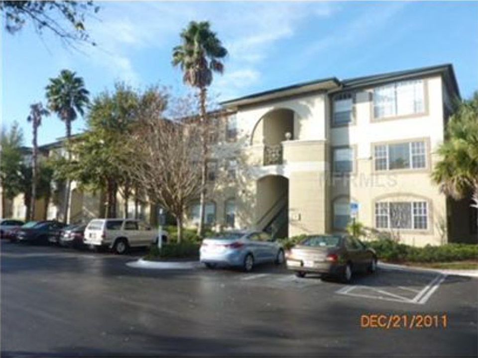 1st image of 17110 Carrington Park Dr APT 831