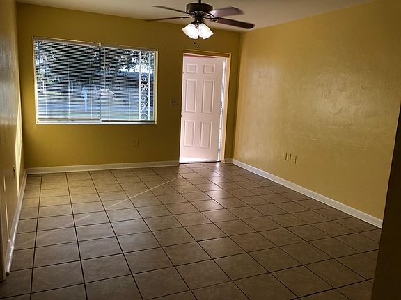 2nd image of 2736 Sunshine Dr S