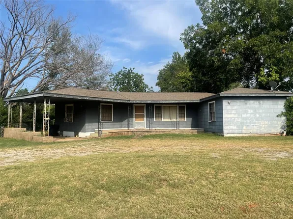 1015 N Rangeline St, Tecumseh, OK 74873