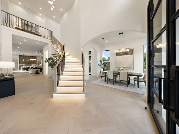 6481 Trammel Dr, Dallas, TX 75214