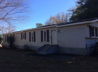 1121 Ridge Rd, Ridgeville, SC 29472