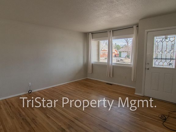 2nd image of 3413 Greenwood Cir