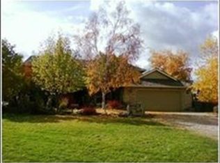 2205 W Mace Rd, Eagle, ID 83616