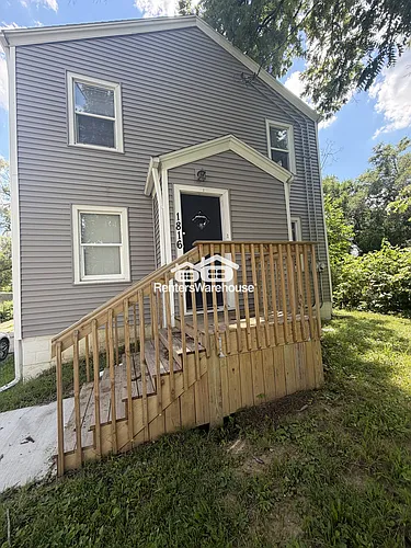 1816 Francis Ave Photo 1