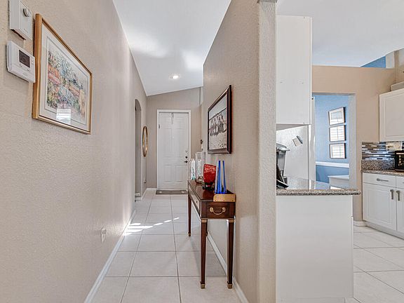 3rd image of 8131 Bellafiore Way