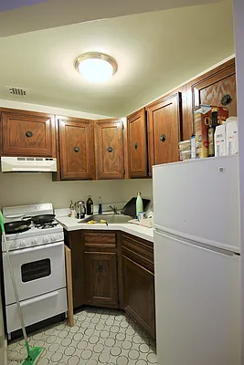 Rented by JK Dansar Corp | media 32