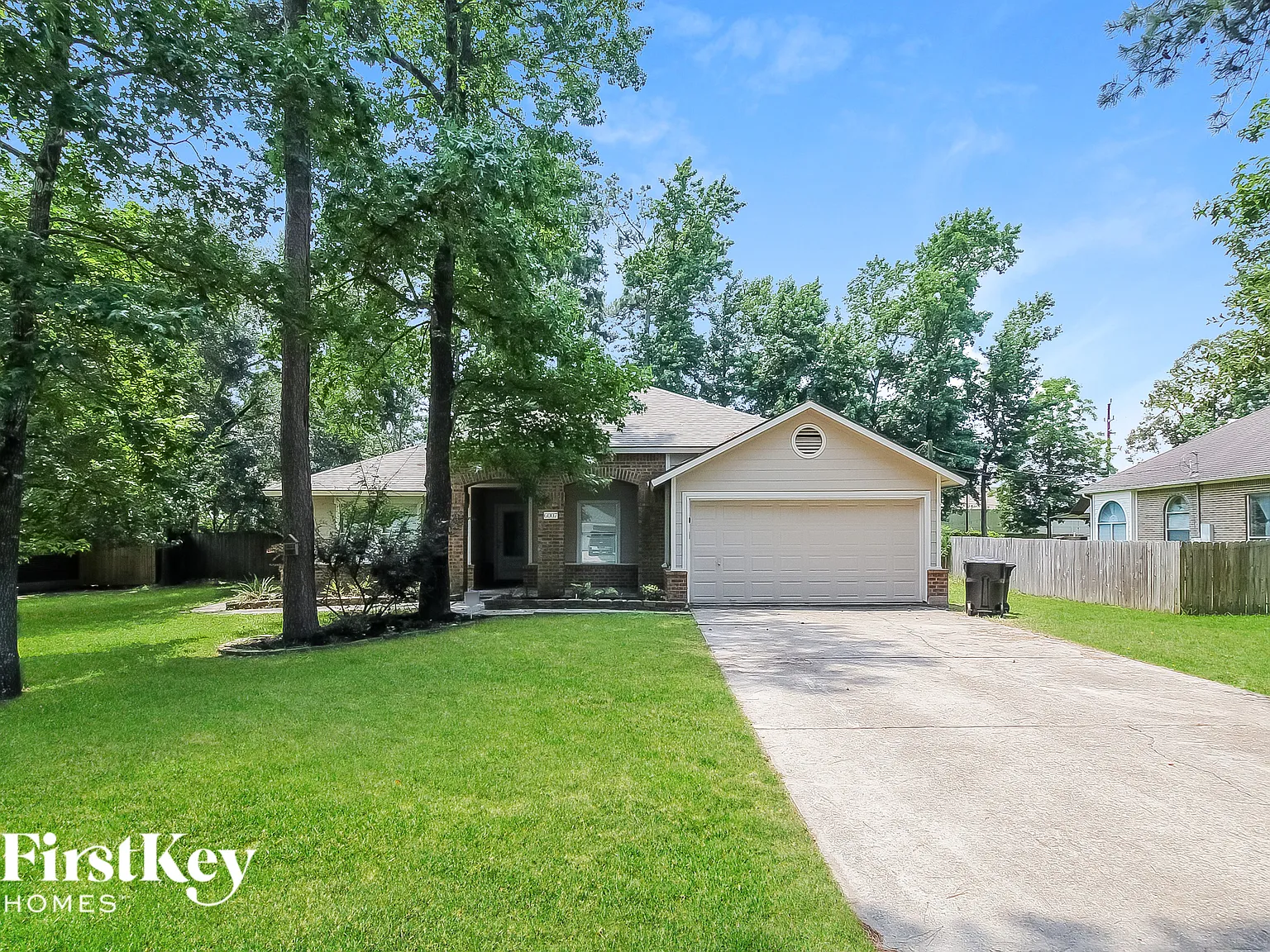 3 bed, 2.0 bath, 2162 sqft, $2,580 — Photo 2
