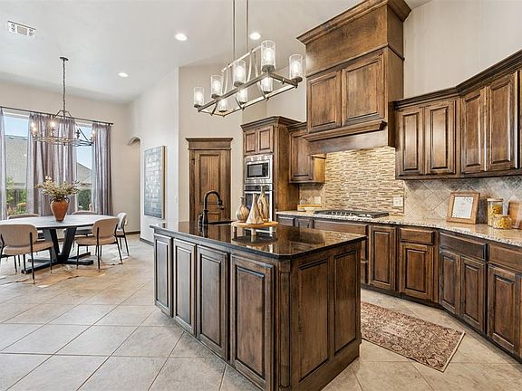 5th image of 14612 Doulton Cir