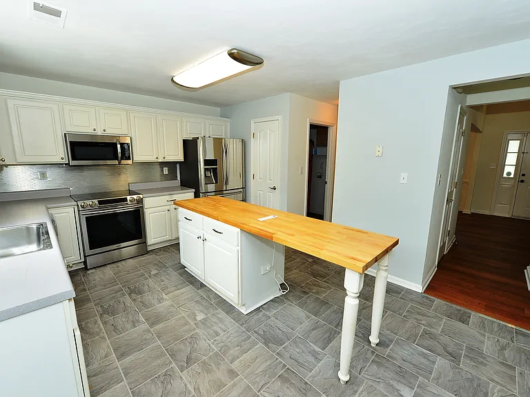 4221 White Heron Point — Photo 16