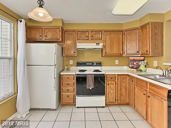 4th image of 43957 Minthill Ter