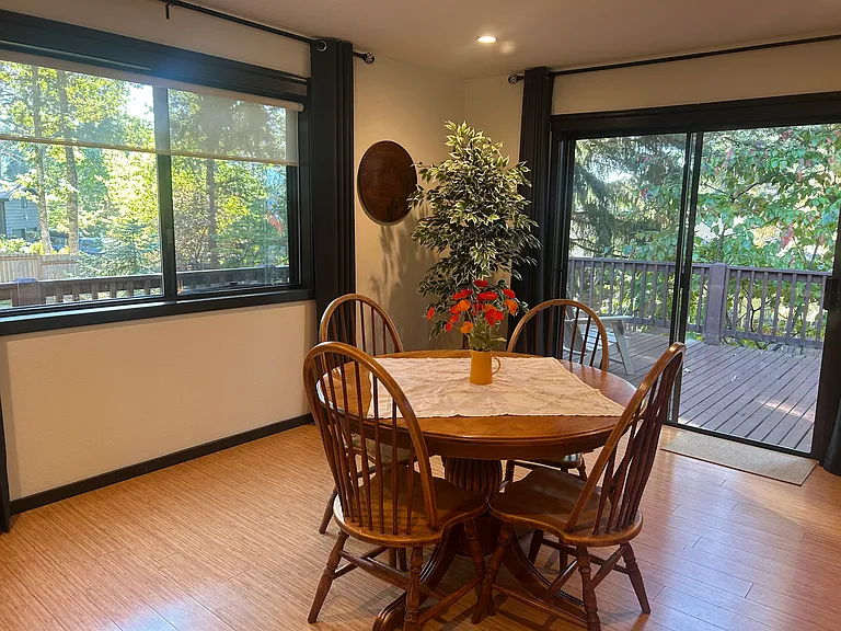 Via Casa — Photo 16