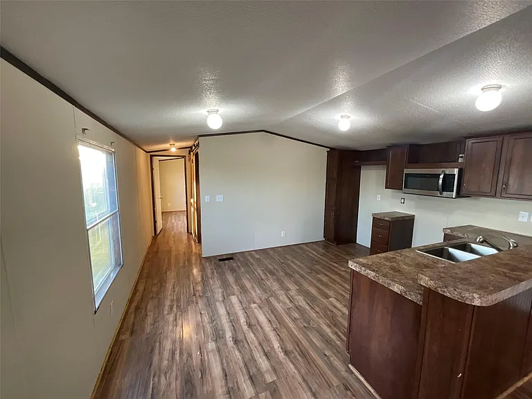 133 Country Oaks St — Photo 10