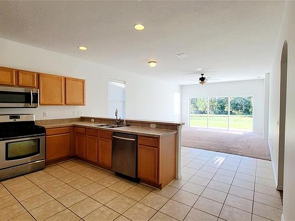 3rd image of 20032 Nob Oak Ave