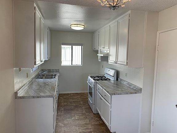 4th image of 1163 Justin Ave APT 8