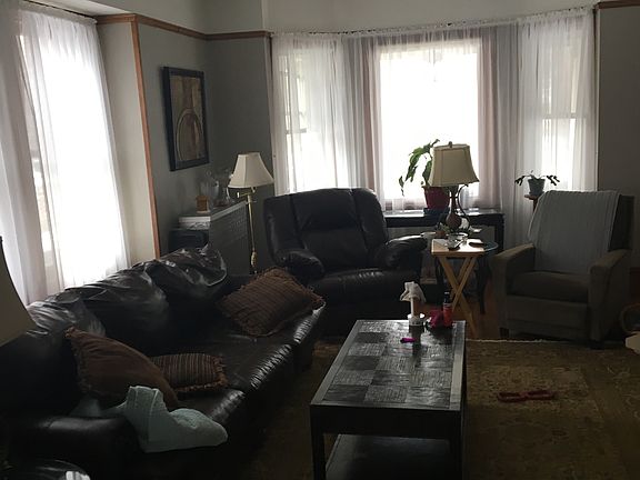 2nd image of 3304 Archwood Ave