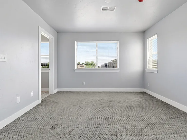 3348 W 17th Ave — Photo 16