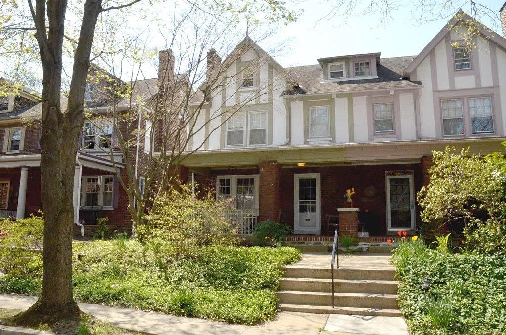 940 Virginia Ave photo 1