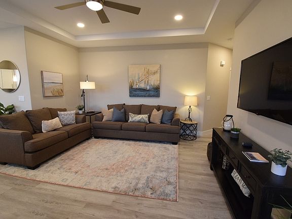 3rd image of 3133 Platte River Dr