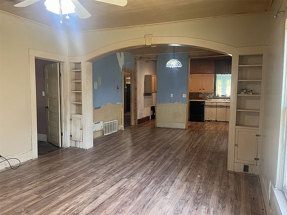 2nd image of 1309 Avenue J