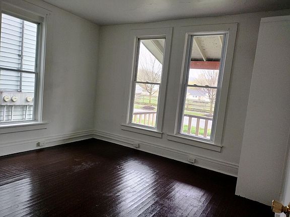 5th image of 24 South Ave