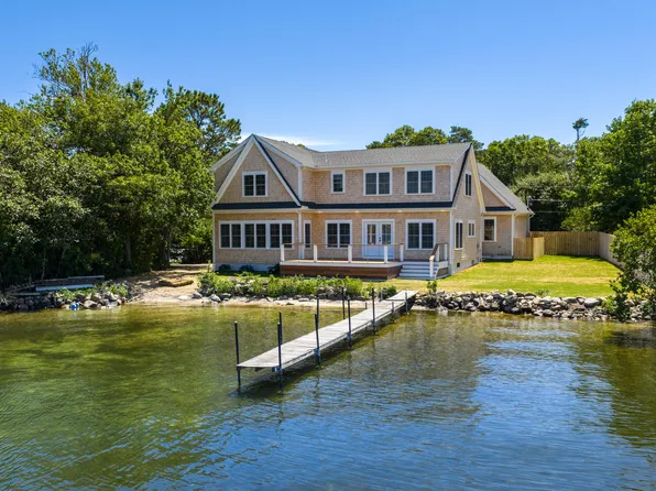 159 Willow Run Drive, Centerville, MA 02632