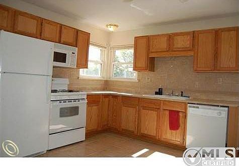 190 N. Cass Lake Rd 011 (Small).