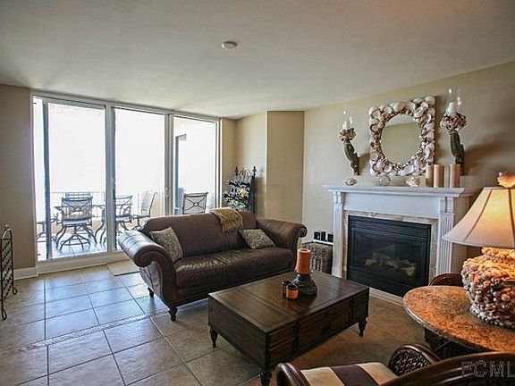 3rd image of 7 Avenue De La Mer APT 403