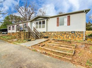 1459 Blackwater Rd, Forest, VA 24551