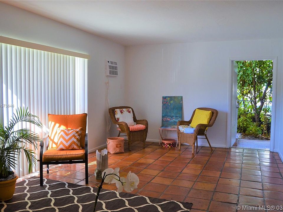 1st image of 915 Lenox Ave APT 101