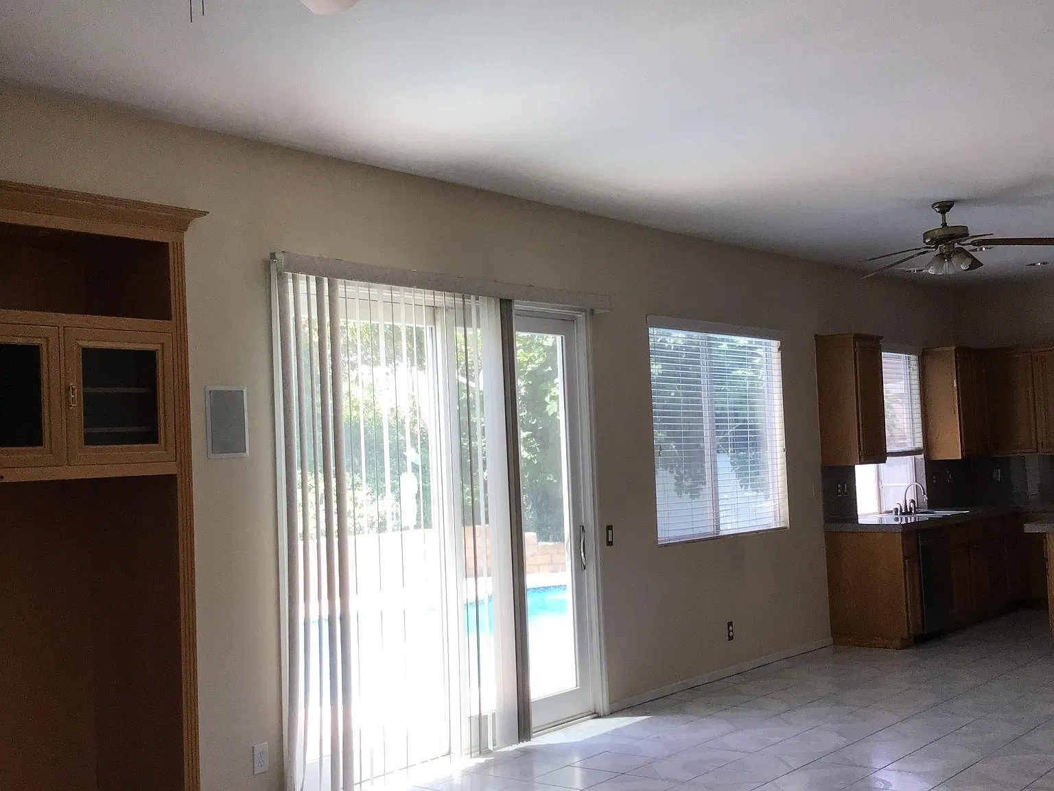 1050 Horatio Ave — Photo 3