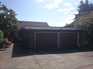 5230 41st Ave SW, Seattle, WA 98136
