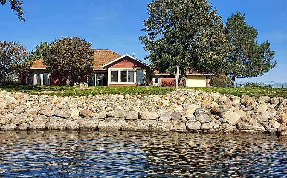 1st image of 225 Northwood Dr