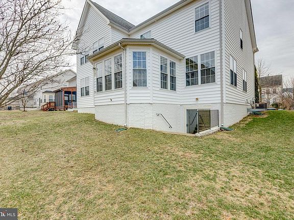 3rd image of 11989 Rayborn Creek Dr