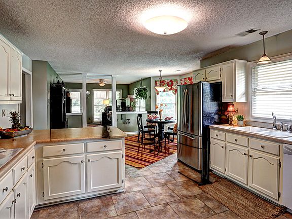 3rd image of 7465 Cordova Club Dr E